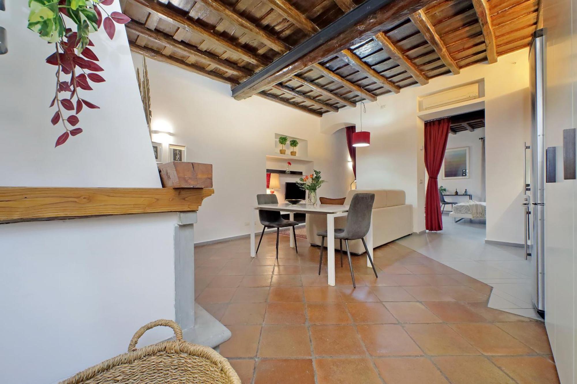 Loft Storico Nel Cuore Di Trastevere Appartamento